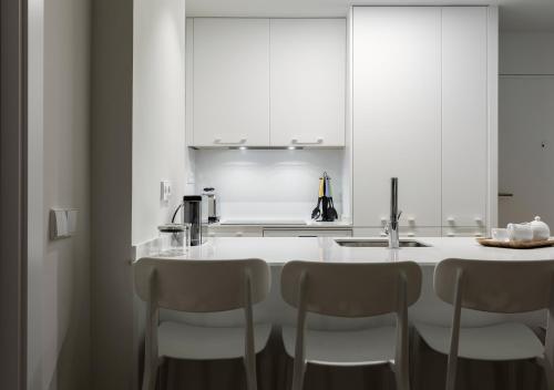 Francisco Silvela Apartment by Flatsweethome - image 7
