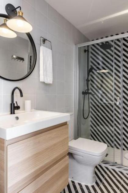 Style Apartments by Olala Homes - image 17