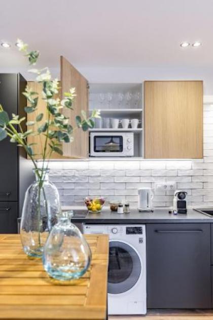 Style Apartments by Olala Homes - image 2