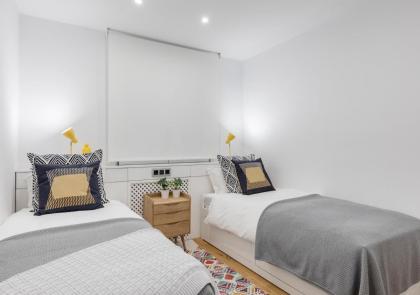 Hermosilla Apartment by Flatsweethome - image 19