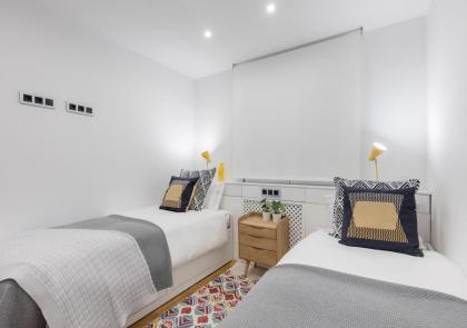 Hermosilla Apartment by Flatsweethome - image 20
