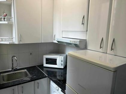 Estudio en Plaza del Callao Madrid Xs - image 15
