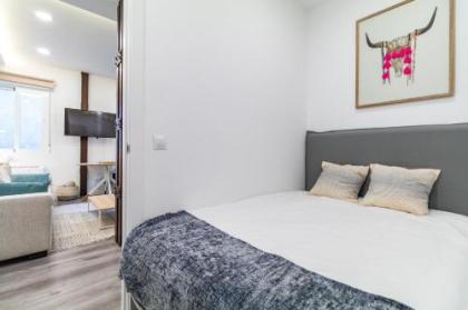 PYR Select Salamanca Luxury IX - image 11