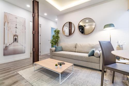 PYR Select Salamanca Luxury IX - image 2