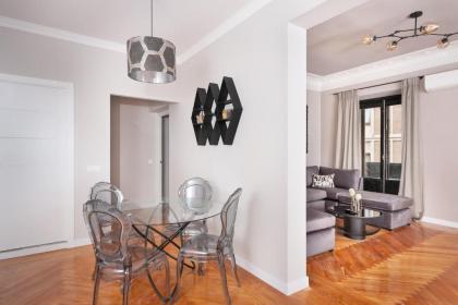 Gran via Excellent by Presidence Rentals - image 8