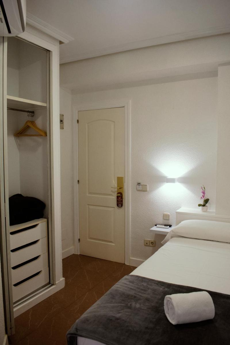 Hostal Ártico - image 5