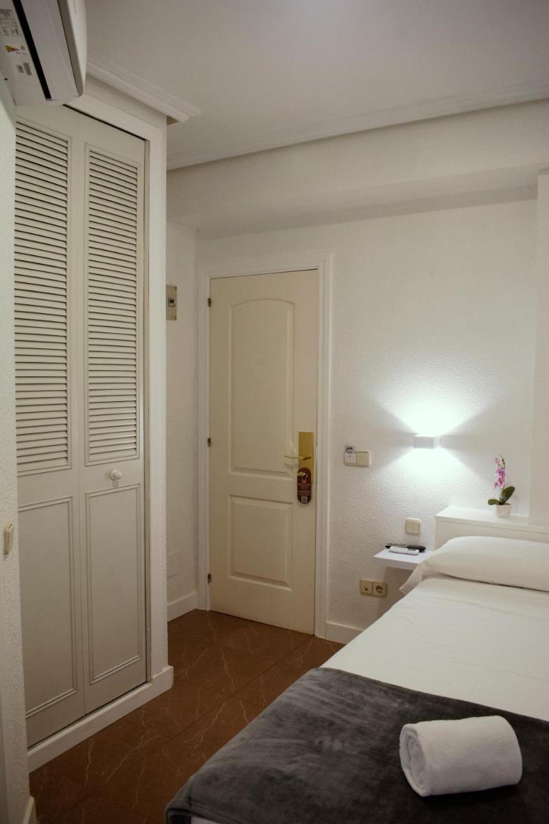 Hostal Ártico - image 6