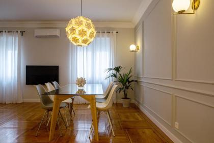 Lovely & Elegant 3Bed in El Retiro - Madrid Center - image 12