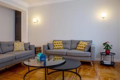 Lovely & Elegant 3Bed in El Retiro - Madrid Center - image 9