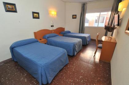 Hostal Goyma I - image 16