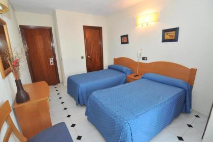 Hostal Goyma I - image 18