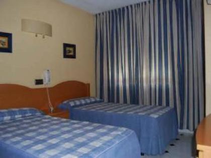 Hostal Goyma I - image 3