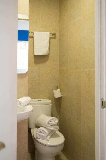 Comodo Y Agradable Apartamento En Madrid Centro 6 - image 30