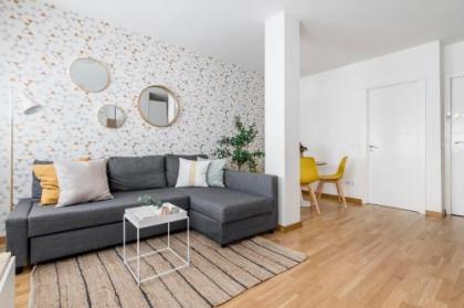 Go Madrid Apartments by Olala Homes - image 10