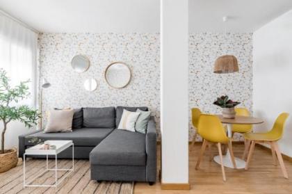 Go Madrid Apartments by Olala Homes - image 11