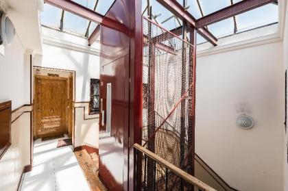 Barcelo Studio Tribunal  - image 5