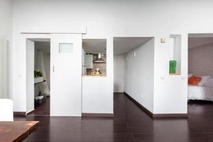 One bedroom appartement with wifi at Madrid - image 13