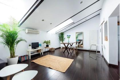 One bedroom appartement with wifi at Madrid - image 3
