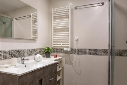 2Bedroom Duplex in Hortaleza Near Metro - image 29