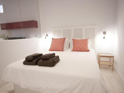 Apartamento con encanto en ópera - image 17