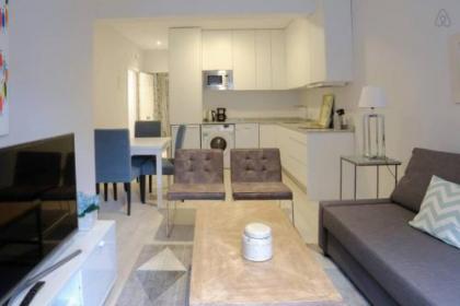 Apartamento Lujo Bravo Murillo y Cuatro Caminos A - image 1