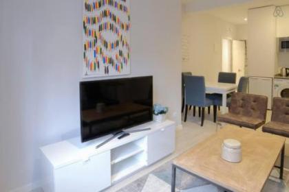 Apartamento Lujo Bravo Murillo y Cuatro Caminos A - image 2