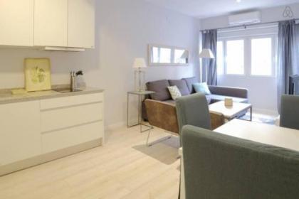 Apartamento Lujo Bravo Murillo y Cuatro Caminos A - image 6