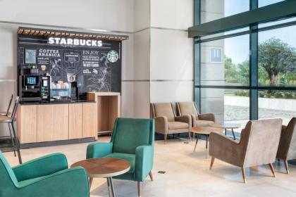 B&B Hotel Madrid Aeropuerto T4 - image 18