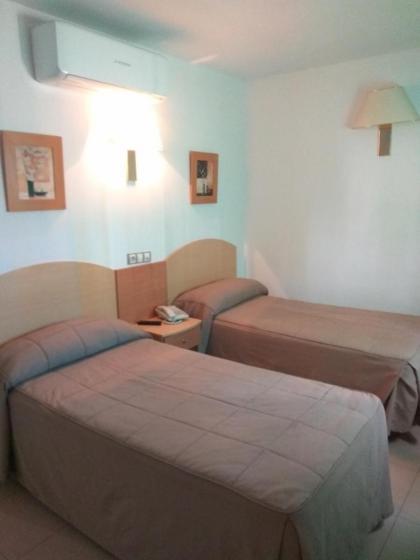 Hostal El Arco - image 21