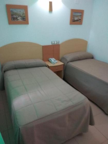 Hostal El Arco - image 22