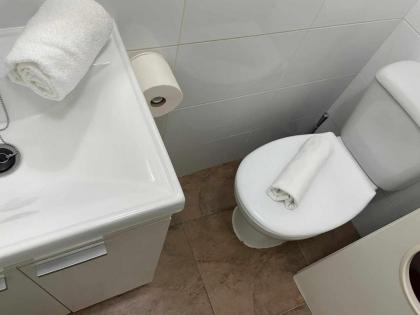 A unos Pasos de SolGran vía Madrid - image 23