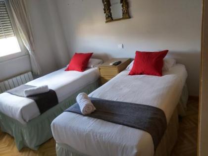 Chalet Avila Rooms - image 4