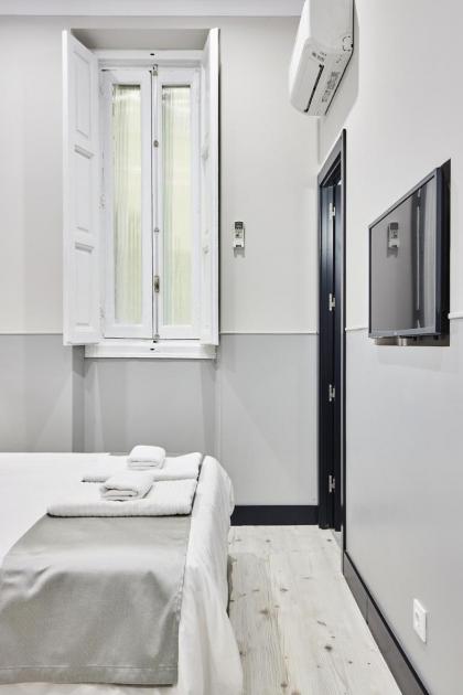 SERRANO GOLDEN MILE II by Presidence Rentals - image 25