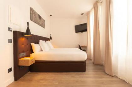 Woohoo Rooms Fuencarral - image 9