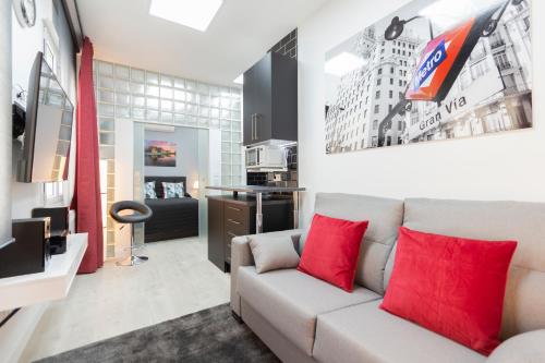 Gran Vía Apartment - image 2