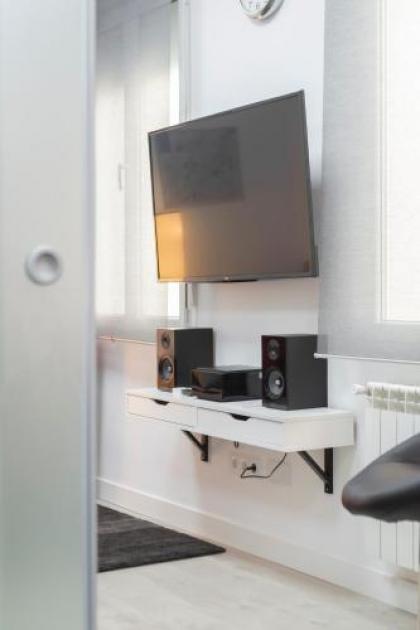 Gran Vía Apartment - image 9