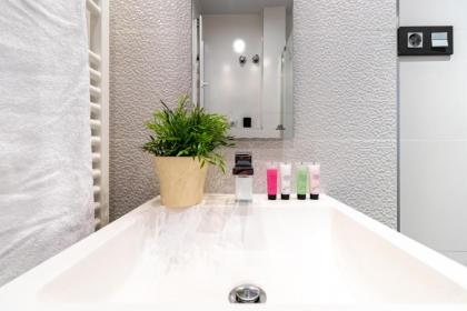EL RASTRO- cozy apartment in the center/free WI-FI - image 17