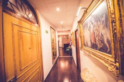 Hostal Sol Los Angeles - image 16