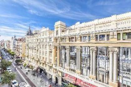APARTMENT AT PUERTA DEL SOL 1HAB - 4PAX - image 5