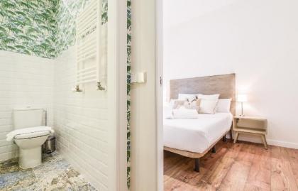 LUXURY APARTAMENT ZONA ATOCHA 6PAX - image 4