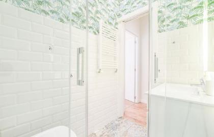 LUXURY APARTAMENT ZONA ATOCHA 6PAX - image 5