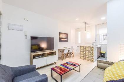 APARtmENt mADRID RIO AREA 3 PAX 