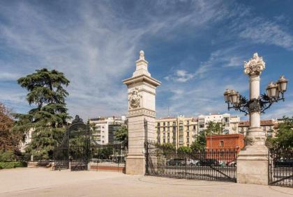 Apartmento de lujo retiro barrio de salamanca - image 30