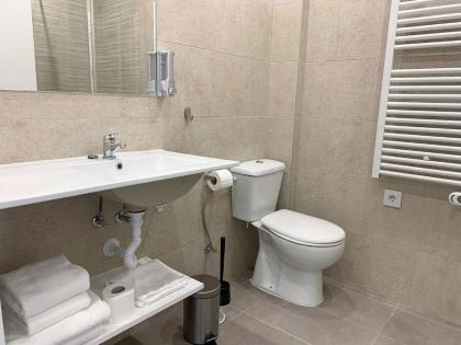 Hotel BESTPRICE Alcalá - image 13
