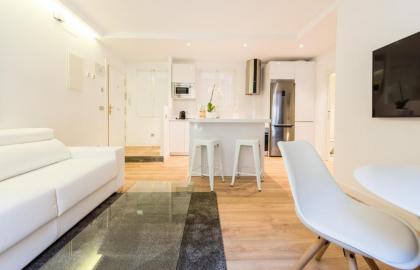 Chueca Boutique - MADFlats Collection - image 12
