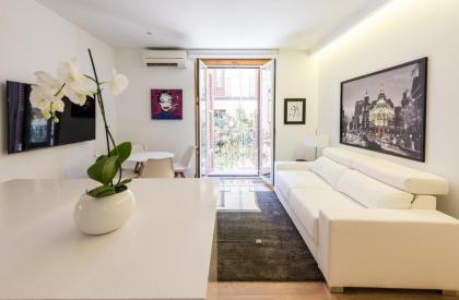 Chueca Boutique - MADFlats Collection - image 7