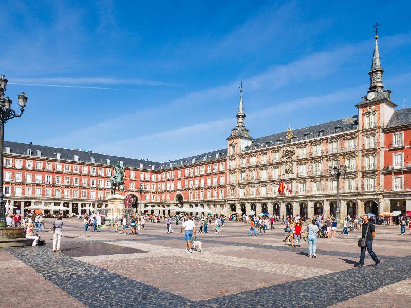Pullman Madrid Airport & Feria - image 2