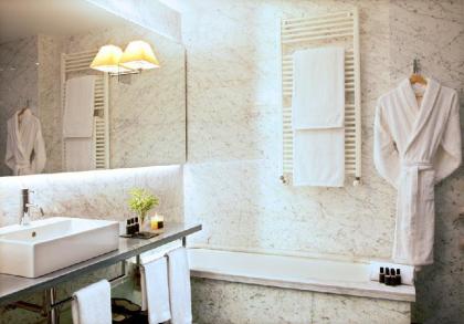 URSO Hotel & Spa a Small Luxury Hotel of the World - image 2