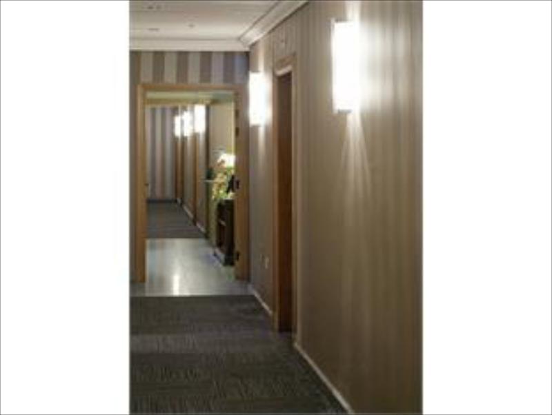 Hostal Carlos III - main image