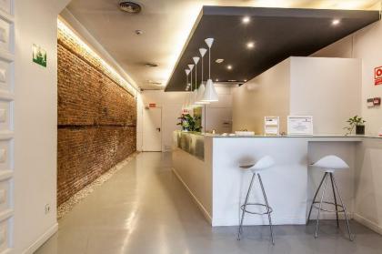 Urban Sea Hotel Atocha 113 - image 2